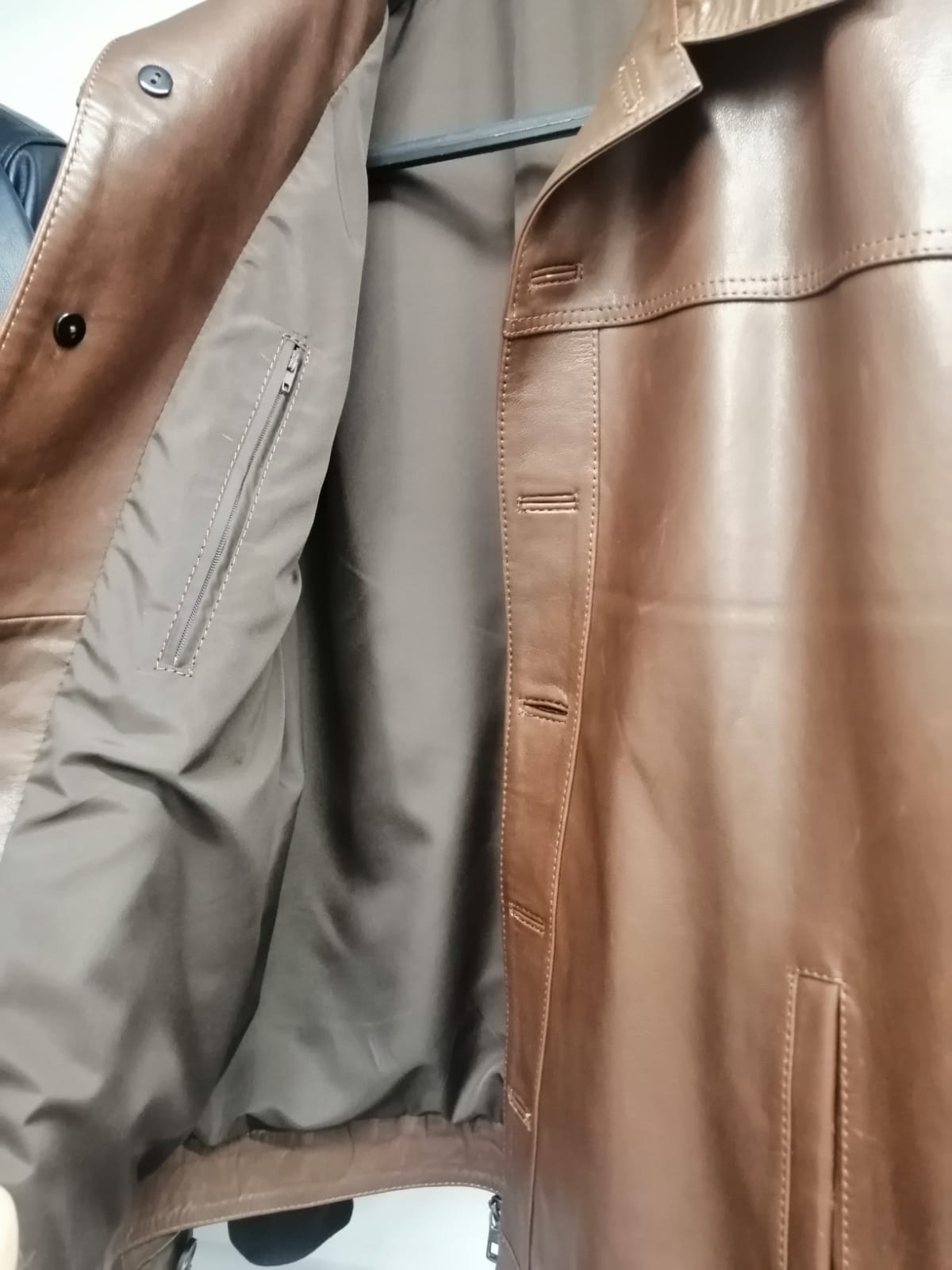 Men's leather jacket 079